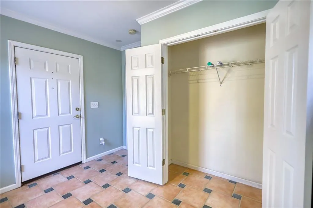 310 Halah Circle Ne, Sandy Springs, Georgia 30328, 3 Bedrooms Bedrooms, ,2 BathroomsBathrooms,Residential,Sold,310 Halah Circle Ne,7154886