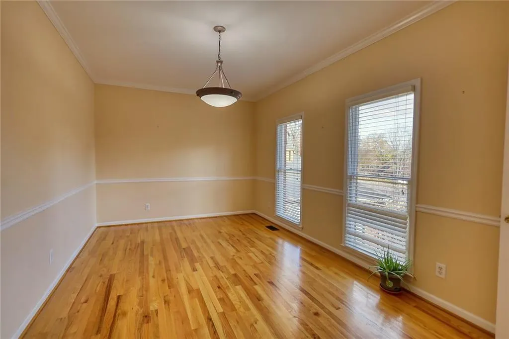 310 Halah Circle Ne, Sandy Springs, Georgia 30328, 3 Bedrooms Bedrooms, ,2 BathroomsBathrooms,Residential,Sold,310 Halah Circle Ne,7154886