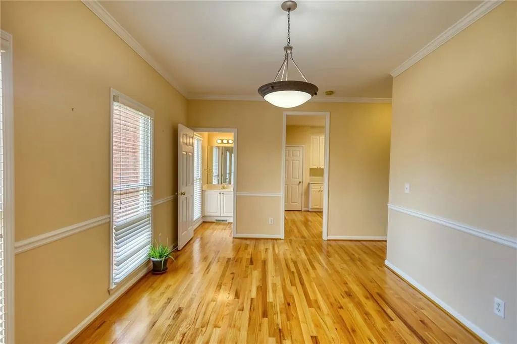 310 Halah Circle Ne, Sandy Springs, Georgia 30328, 3 Bedrooms Bedrooms, ,2 BathroomsBathrooms,Residential,Sold,310 Halah Circle Ne,7154886