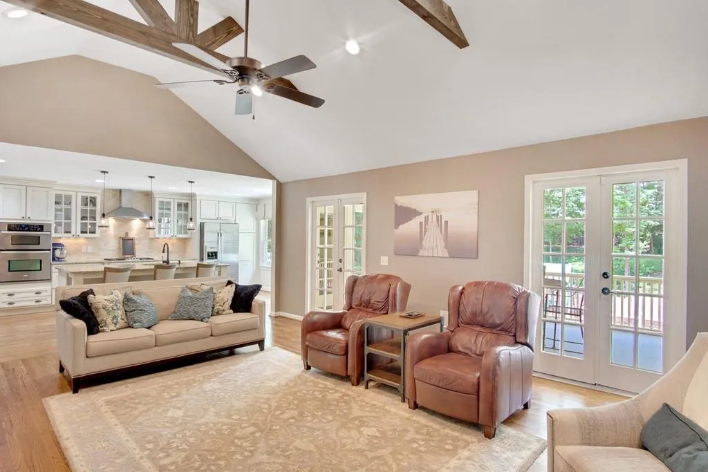 5535 Cross Gate Court Nw, Atlanta, Georgia 30327, 5 Bedrooms Bedrooms, ,3 BathroomsBathrooms,Residential,Sold,5535 Cross Gate Court Nw,6750915