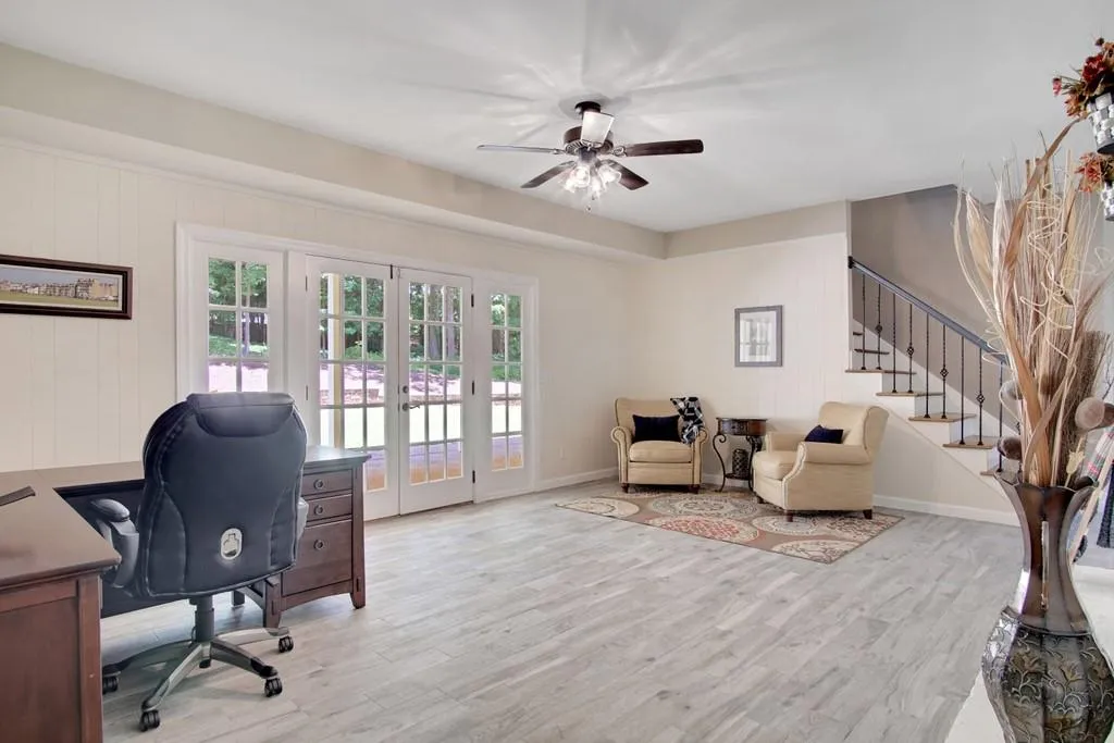 5535 Cross Gate Court Nw, Atlanta, Georgia 30327, 5 Bedrooms Bedrooms, ,3 BathroomsBathrooms,Residential,Sold,5535 Cross Gate Court Nw,6750915