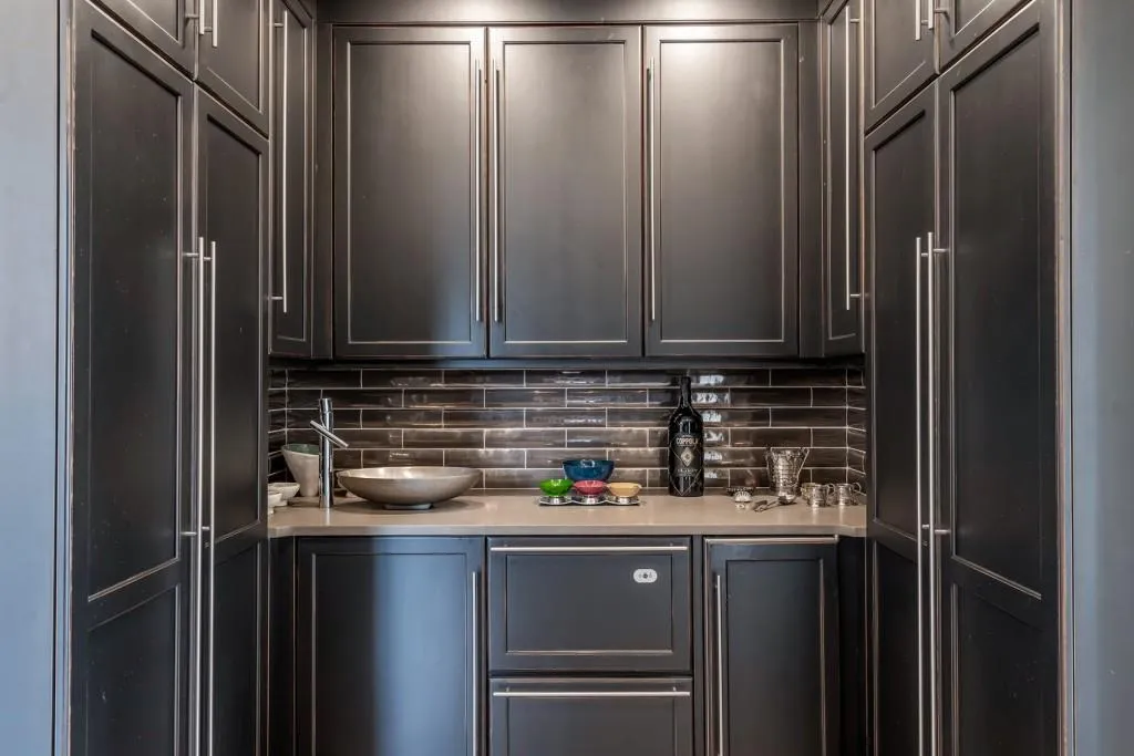 8 Powers Chase Circle, Sandy Springs, Georgia 30327, 4 Bedrooms Bedrooms, ,5 BathroomsBathrooms,Residential,Sold,8 Powers Chase Circle,6695142