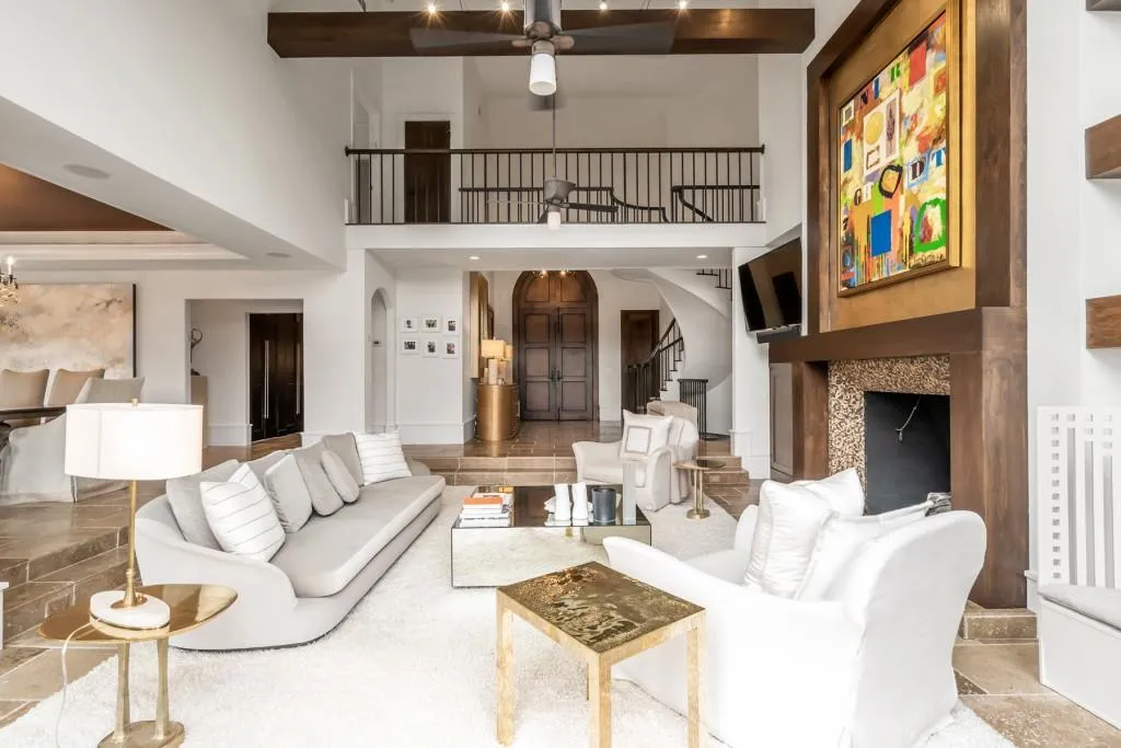 8 Powers Chase Circle, Sandy Springs, Georgia 30327, 4 Bedrooms Bedrooms, ,5 BathroomsBathrooms,Residential,Sold,8 Powers Chase Circle,6695142