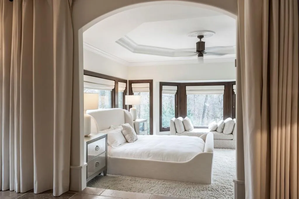 8 Powers Chase Circle, Sandy Springs, Georgia 30327, 4 Bedrooms Bedrooms, ,5 BathroomsBathrooms,Residential,Sold,8 Powers Chase Circle,6695142