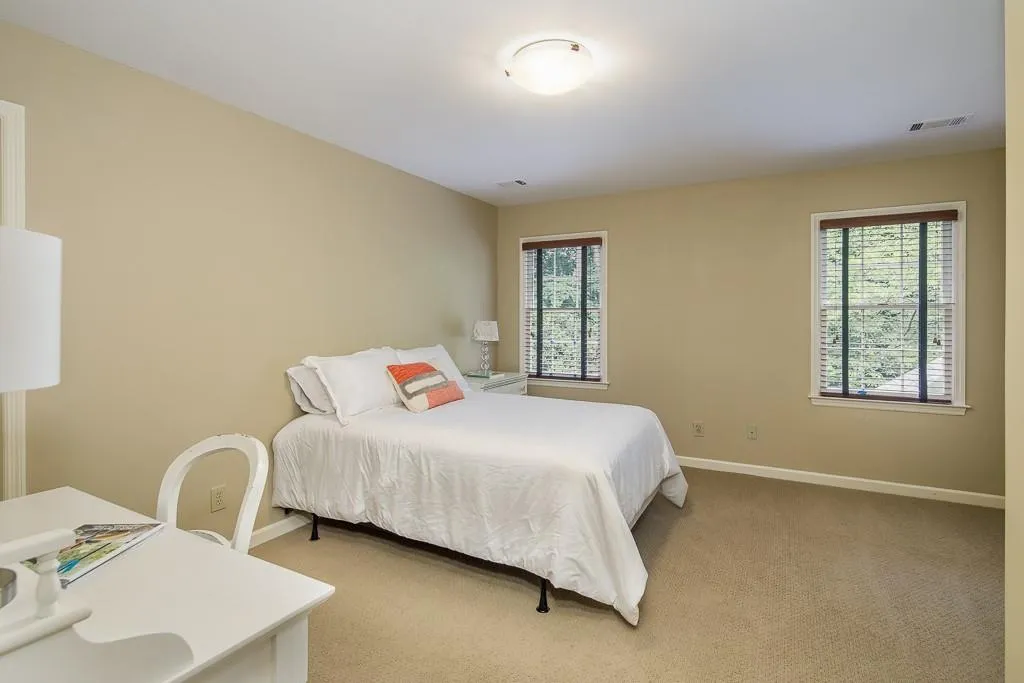 7885 Landowne Drive, Sandy Springs, Georgia 30350, 5 Bedrooms Bedrooms, ,4 BathroomsBathrooms,Residential,Sold,7885 Landowne Drive,6573196