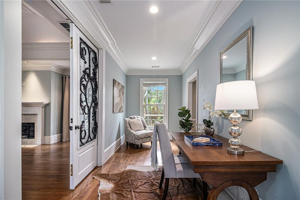 3225 Jett Ferry Court, Sandy Springs, Georgia 30350, 7 Bedrooms Bedrooms, ,5 BathroomsBathrooms,Residential,Sold,3225 Jett Ferry Court,7247718