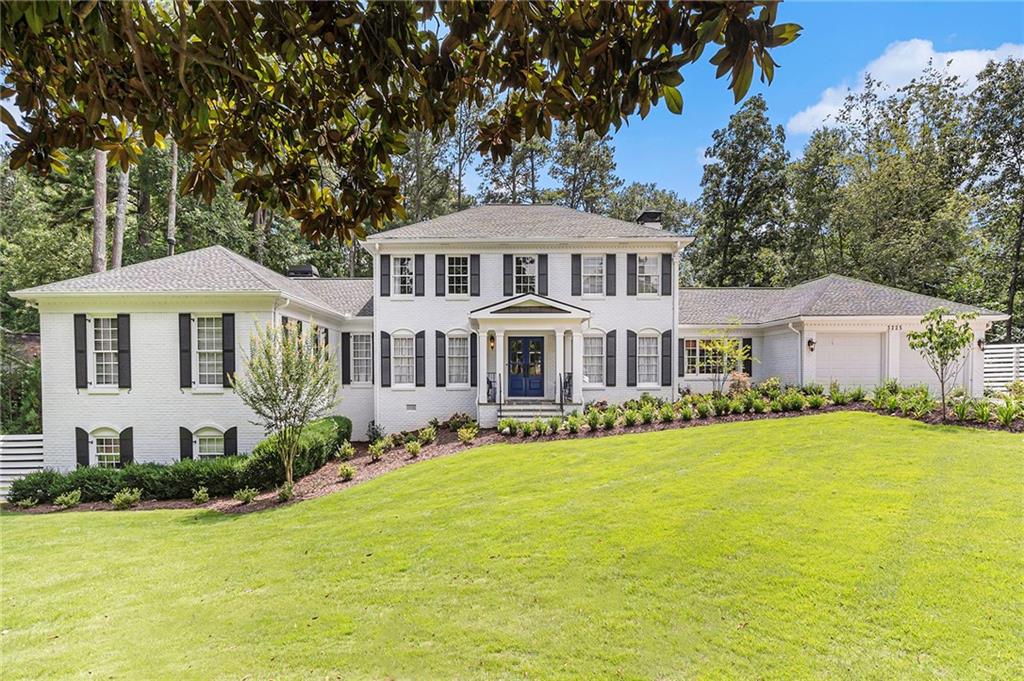 3225 Jett Ferry Court, Sandy Springs, Georgia 30350, 7 Bedrooms Bedrooms, ,5 BathroomsBathrooms,Residential,Sold,3225 Jett Ferry Court,7247718