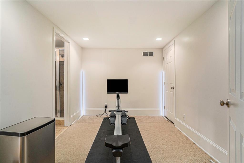 3225 Jett Ferry Court, Sandy Springs, Georgia 30350, 7 Bedrooms Bedrooms, ,5 BathroomsBathrooms,Residential,Sold,3225 Jett Ferry Court,7247718