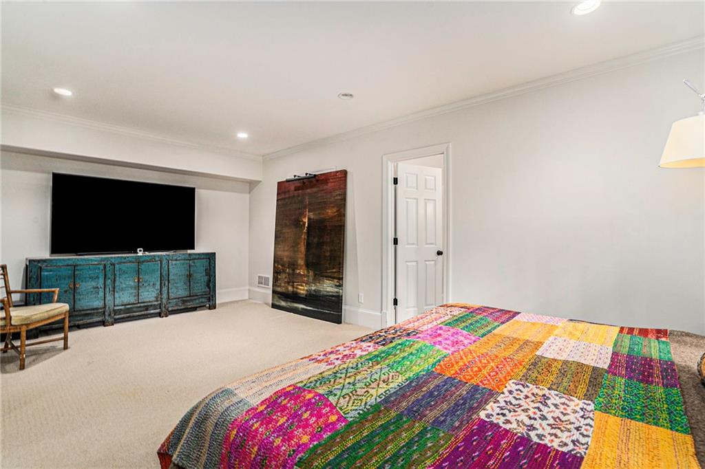 3225 Jett Ferry Court, Sandy Springs, Georgia 30350, 7 Bedrooms Bedrooms, ,5 BathroomsBathrooms,Residential,Sold,3225 Jett Ferry Court,7247718