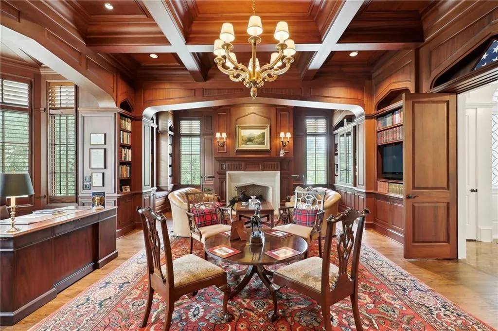 600 Old Cobblestone Drive, Sandy Springs, Georgia 30350, 8 Bedrooms Bedrooms, ,8 BathroomsBathrooms,Residential,Sold,600 Old Cobblestone Drive,7100273