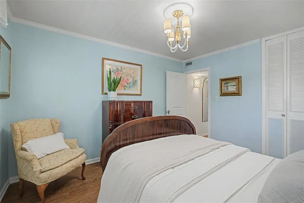 5400 Roswell Road Unit P1, Sandy Springs, Georgia 30342, 2 Bedrooms Bedrooms, 0 ,1 BathroomBathrooms,Residential,For Sale,5400 Roswell Road Unit P1,7822843