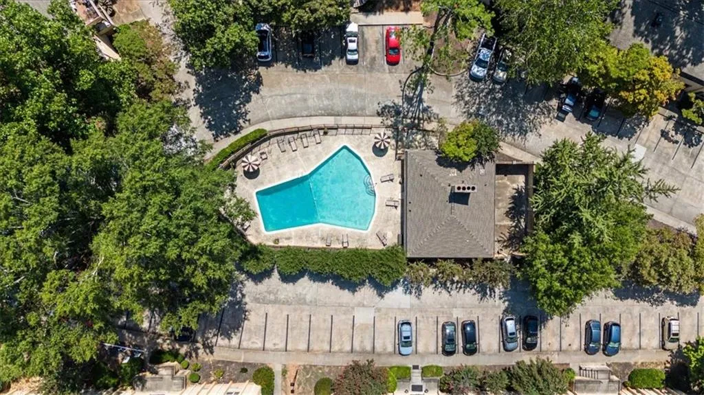 5400 Roswell Road Unit P1, Sandy Springs, Georgia 30342, 2 Bedrooms Bedrooms, 0 ,1 BathroomBathrooms,Residential,For Sale,5400 Roswell Road Unit P1,7822843