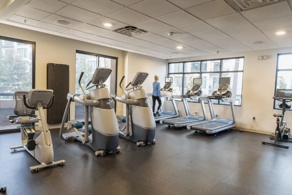 Second exercise room for cardio