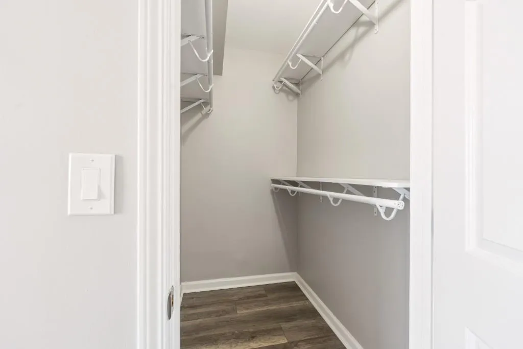Walk in closet