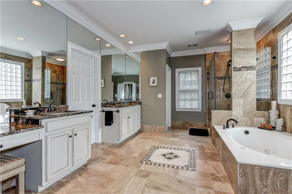 4415 Highgrove Pointe, Sandy Springs, Georgia 30319, 4 Bedrooms Bedrooms, ,4 BathroomsBathrooms,Residential,Sold,4415 Highgrove Pointe,5568541