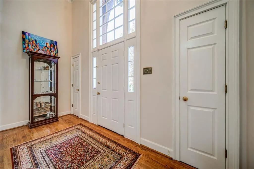 7155 Roswell Road Unit 14, Sandy Springs, Georgia 30328, 2 Bedrooms Bedrooms, ,2 BathroomsBathrooms,Residential,Sold,7155 Roswell Road Unit 14,7136783