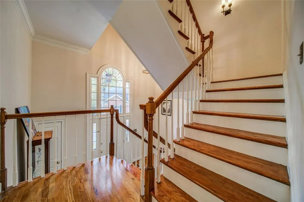 7155 Roswell Road Unit 14, Sandy Springs, Georgia 30328, 2 Bedrooms Bedrooms, ,2 BathroomsBathrooms,Residential,Sold,7155 Roswell Road Unit 14,7136783