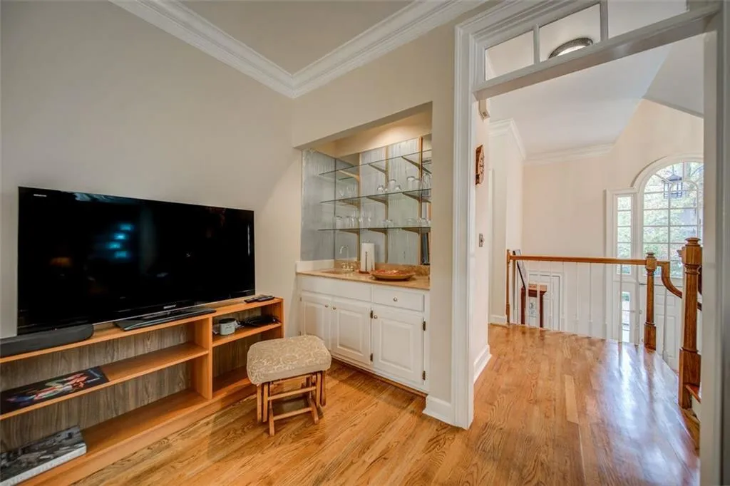 7155 Roswell Road Unit 14, Sandy Springs, Georgia 30328, 2 Bedrooms Bedrooms, ,2 BathroomsBathrooms,Residential,Sold,7155 Roswell Road Unit 14,7136783