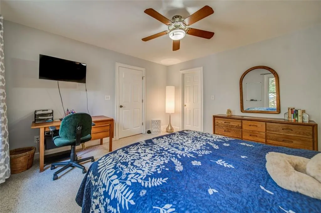 7155 Roswell Road Unit 14, Sandy Springs, Georgia 30328, 2 Bedrooms Bedrooms, ,2 BathroomsBathrooms,Residential,Sold,7155 Roswell Road Unit 14,7136783