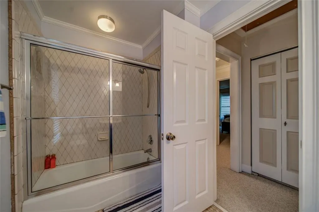 7155 Roswell Road Unit 14, Sandy Springs, Georgia 30328, 2 Bedrooms Bedrooms, ,2 BathroomsBathrooms,Residential,Sold,7155 Roswell Road Unit 14,7136783