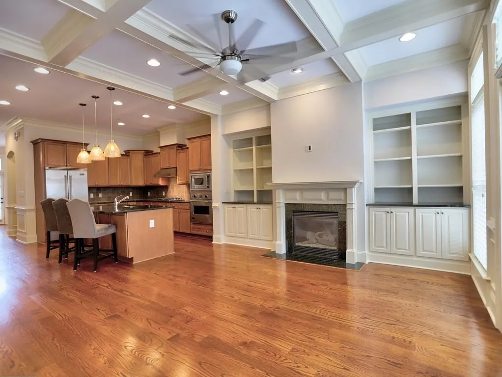 617 Riverlawn Court, Atlanta, Georgia 30339, 4 Bedrooms Bedrooms, ,4 BathroomsBathrooms,Residential,Sold,617 Riverlawn Court,6074276