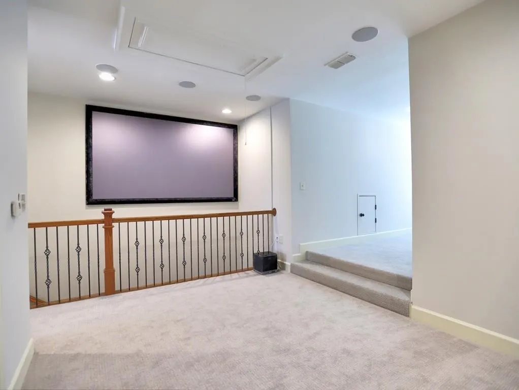 617 Riverlawn Court, Atlanta, Georgia 30339, 4 Bedrooms Bedrooms, ,4 BathroomsBathrooms,Residential,Sold,617 Riverlawn Court,6074276