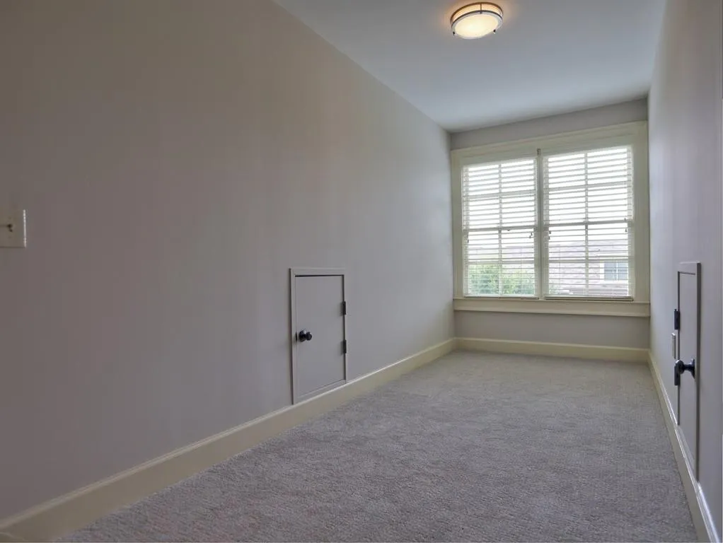 617 Riverlawn Court, Atlanta, Georgia 30339, 4 Bedrooms Bedrooms, ,4 BathroomsBathrooms,Residential,Sold,617 Riverlawn Court,6074276