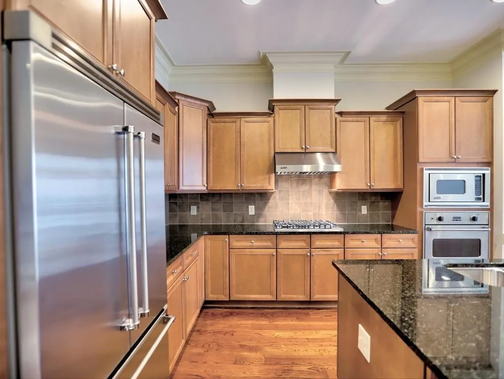 617 Riverlawn Court, Atlanta, Georgia 30339, 4 Bedrooms Bedrooms, ,4 BathroomsBathrooms,Residential,Sold,617 Riverlawn Court,6074276