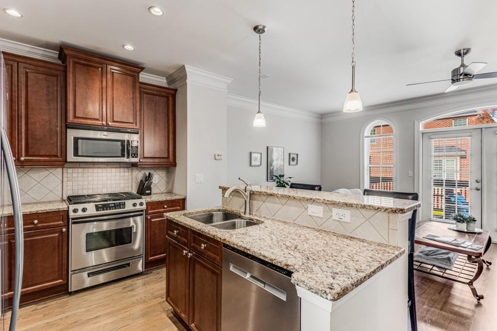 49 High Top Way, Atlanta, Georgia 30328, 3 Bedrooms Bedrooms, ,3 BathroomsBathrooms,Residential,Sold,49 High Top Way,7319833 49 High Top Way, Atlanta, Georgia 30328, 3 Bedrooms Bedrooms, ,3 BathroomsBathrooms,Residential,Sold,49 High Top Way,7319833