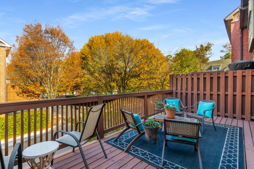 49 High Top Way, Atlanta, Georgia 30328, 3 Bedrooms Bedrooms, ,3 BathroomsBathrooms,Residential,Sold,49 High Top Way,7319833 49 High Top Way, Atlanta, Georgia 30328, 3 Bedrooms Bedrooms, ,3 BathroomsBathrooms,Residential,Sold,49 High Top Way,7319833