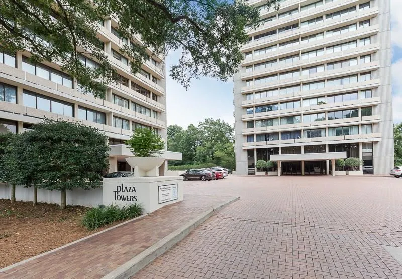2575 Peachtree Road Ne Unit 12g, Atlanta, Georgia 30305, 2 Bedrooms Bedrooms, ,2 BathroomsBathrooms,Residential,Sold,2575 Peachtree Road Ne Unit 12g,5902346