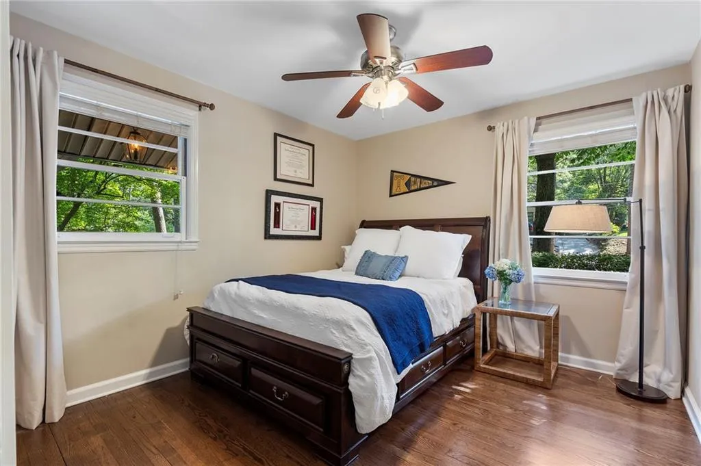 2086 Lenox Road Ne, Atlanta, Georgia 30324, 3 Bedrooms Bedrooms, ,2 BathroomsBathrooms,Residential,For Sale,2086 Lenox Road Ne,7646234