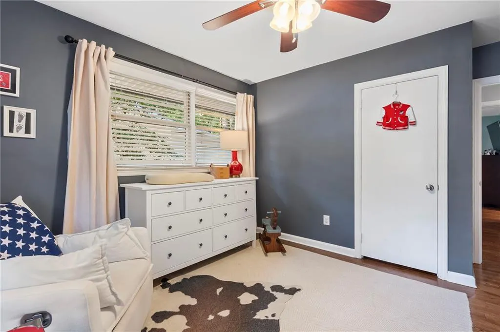 2086 Lenox Road Ne, Atlanta, Georgia 30324, 3 Bedrooms Bedrooms, ,2 BathroomsBathrooms,Residential,For Sale,2086 Lenox Road Ne,7646234