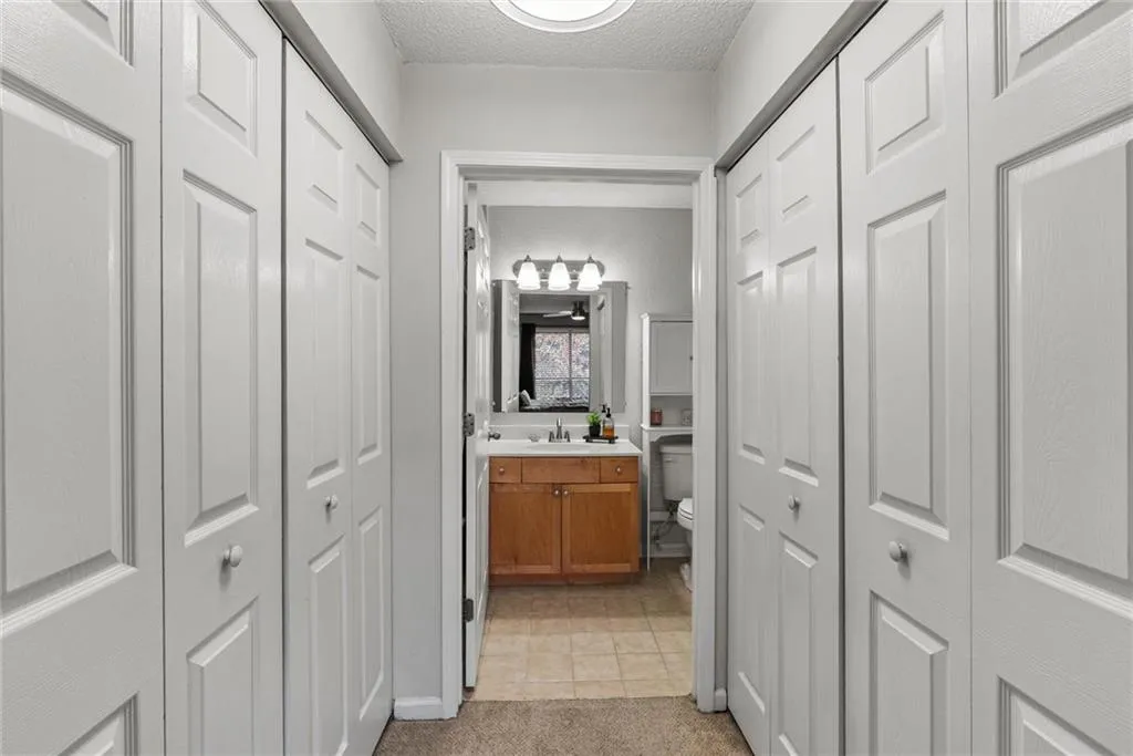 2657 Lenox Road Ne Unit L 163, Atlanta, Georgia 30324, 1 Bedroom Bedrooms, 0 ,1 BathroomBathrooms,Residential,For Sale,2657 Lenox Road Ne Unit L 163,7681085