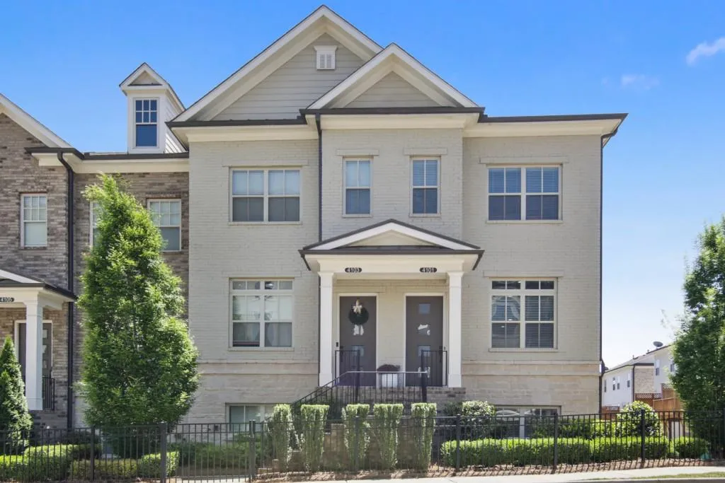 4101 Township Parkway, Atlanta, Georgia 30342, 2 Bedrooms Bedrooms, ,2 BathroomsBathrooms,Residential,Sold,4101 Township Parkway,6881791