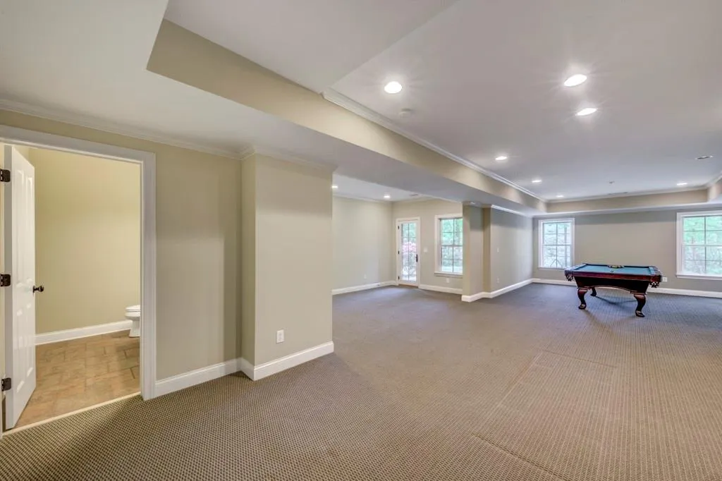 5071 Greenpine Drive, Atlanta, Georgia 30342, 6 Bedrooms Bedrooms, ,6 BathroomsBathrooms,Residential,Sold,5071 Greenpine Drive,7034333