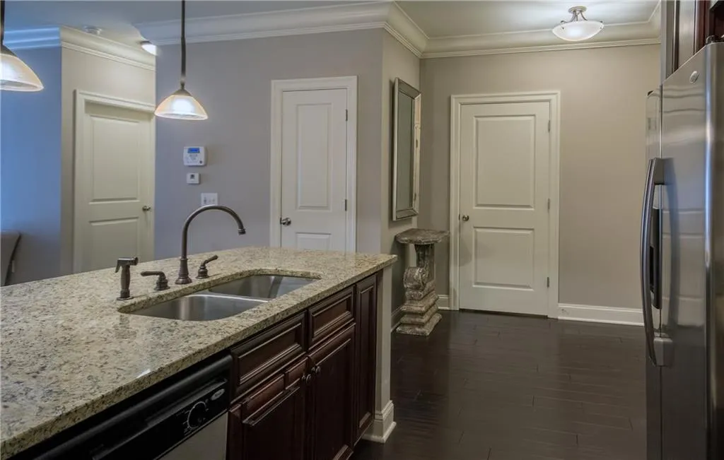 901 Abernathy Road Unit 6170, Atlanta, Georgia 30328, 2 Bedrooms Bedrooms, ,2 BathroomsBathrooms,Residential,Sold,901 Abernathy Road Unit 6170,5935351