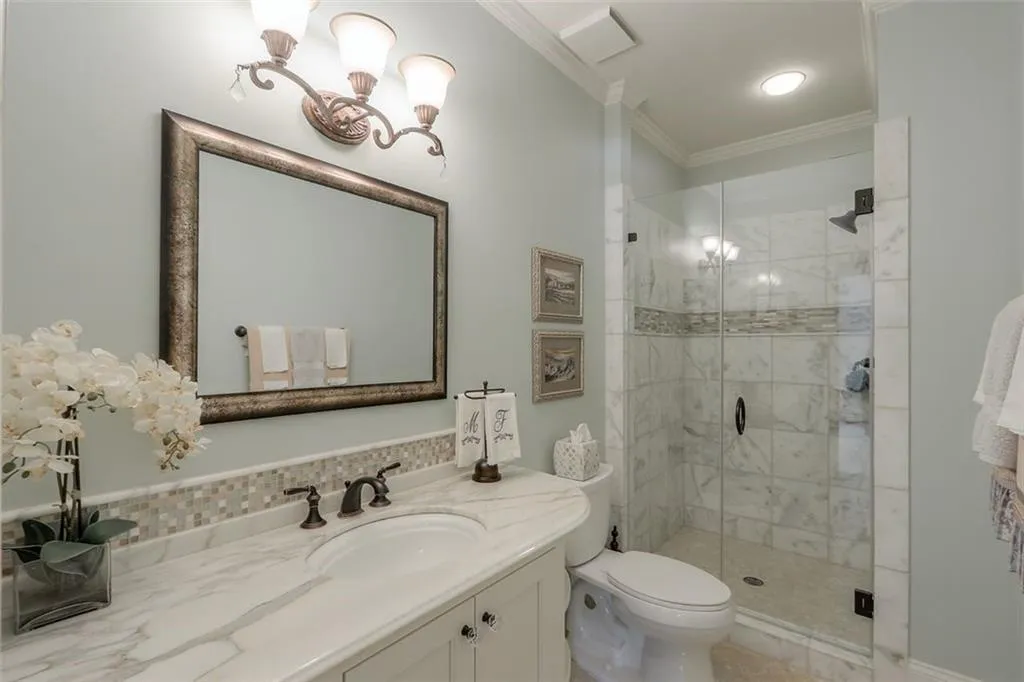 420 Overview Drive, Sandy Springs, Georgia 30327, 4 Bedrooms Bedrooms, ,3 BathroomsBathrooms,Residential,Sold,420 Overview Drive,6729190