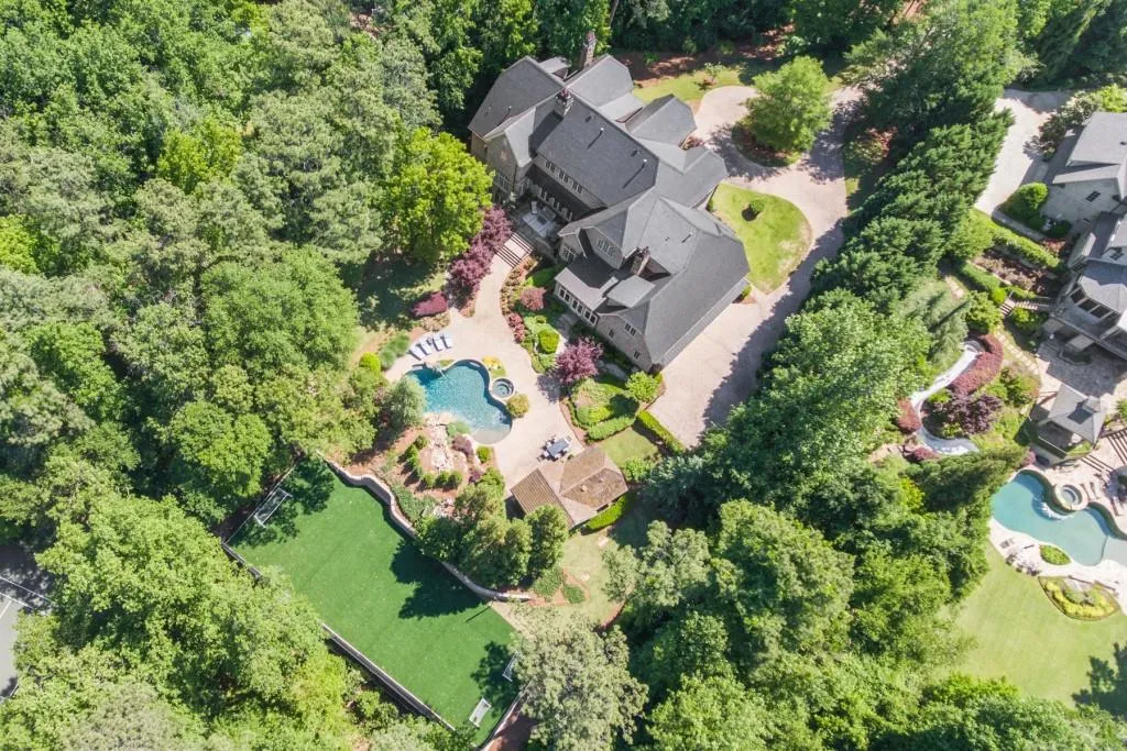 5220 Northside Drive Nw, Atlanta, Georgia 30327, 7 Bedrooms Bedrooms, ,8 BathroomsBathrooms,Residential,Sold,5220 Northside Drive Nw,5811823