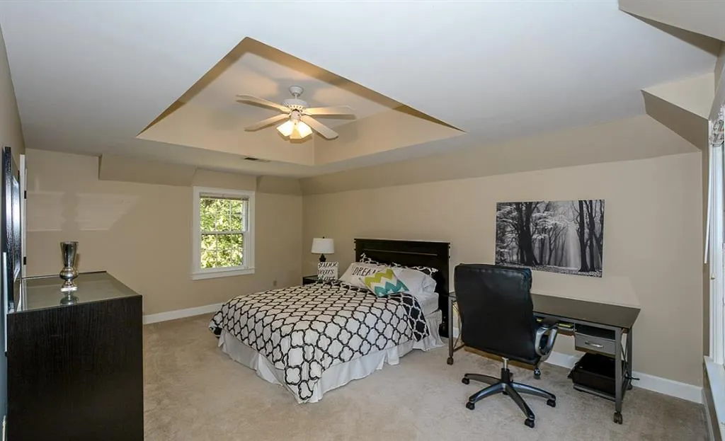 55 Wembley Lane, Sandy Springs, Georgia 30342, 5 Bedrooms Bedrooms, ,4 BathroomsBathrooms,Residential,Sold,55 Wembley Lane,5842757