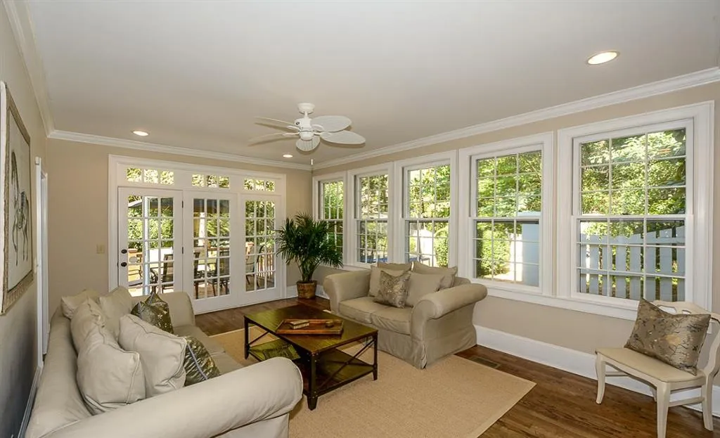 55 Wembley Lane, Sandy Springs, Georgia 30342, 5 Bedrooms Bedrooms, ,4 BathroomsBathrooms,Residential,Sold,55 Wembley Lane,5842757