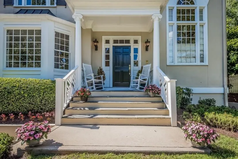 55 Wembley Lane, Sandy Springs, Georgia 30342, 5 Bedrooms Bedrooms, ,4 BathroomsBathrooms,Residential,Sold,55 Wembley Lane,5842757