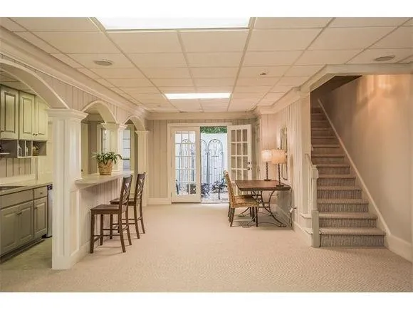 55 Wembley Lane, Sandy Springs, Georgia 30342, 5 Bedrooms Bedrooms, ,4 BathroomsBathrooms,Residential,Sold,55 Wembley Lane,5842757