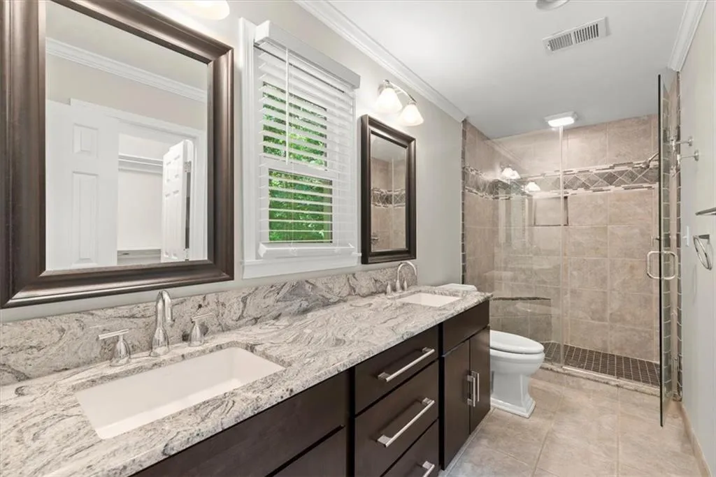 235 Mark Trail Nw, Sandy Springs, Georgia 30328, 4 Bedrooms Bedrooms, ,2 BathroomsBathrooms,Residential,Sold,235 Mark Trail Nw,7221470