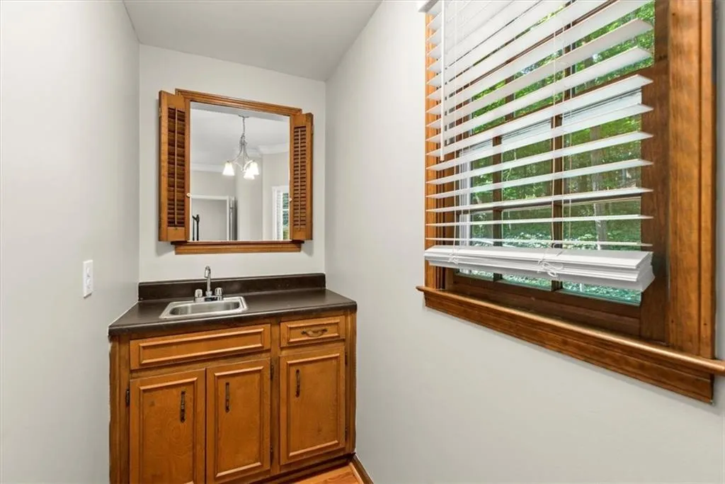 235 Mark Trail Nw, Sandy Springs, Georgia 30328, 4 Bedrooms Bedrooms, ,2 BathroomsBathrooms,Residential,Sold,235 Mark Trail Nw,7221470