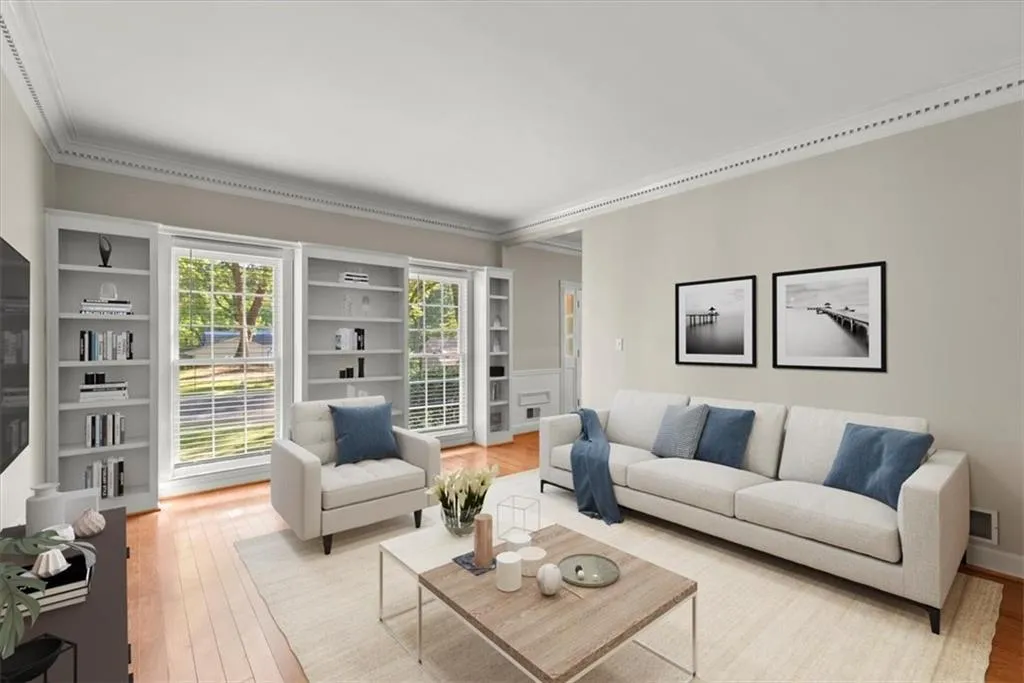 235 Mark Trail Nw, Sandy Springs, Georgia 30328, 4 Bedrooms Bedrooms, ,2 BathroomsBathrooms,Residential,Sold,235 Mark Trail Nw,7221470