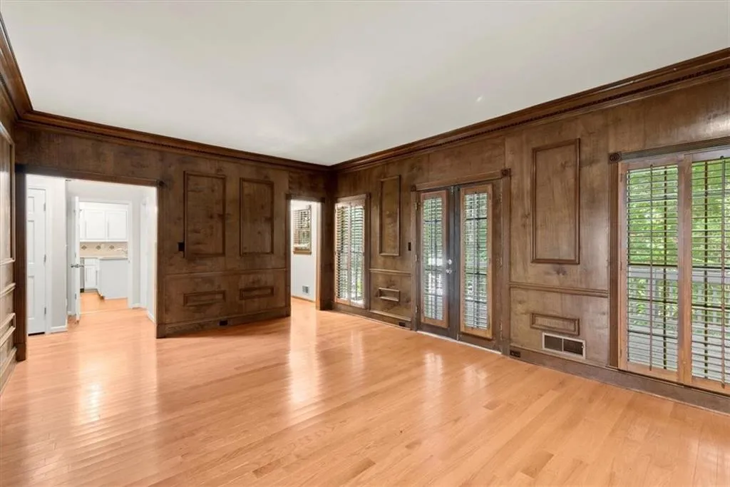 235 Mark Trail Nw, Sandy Springs, Georgia 30328, 4 Bedrooms Bedrooms, ,2 BathroomsBathrooms,Residential,Sold,235 Mark Trail Nw,7221470