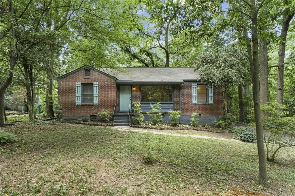 1145 Clearview Drive Ne, Brookhaven, Georgia 30319, 3 Bedrooms Bedrooms, ,1 BathroomBathrooms,Residential,Sold,1145 Clearview Drive Ne,7613062