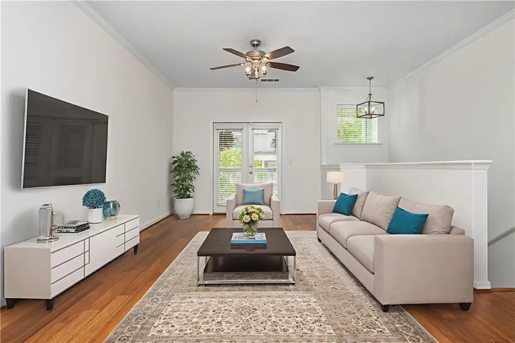 1100 Liberty Parkway Nw Unit 403, Atlanta, Georgia 30318, 3 Bedrooms Bedrooms, ,3 BathroomsBathrooms,Residential,For Sale,1100 Liberty Parkway Nw Unit 403,7630465