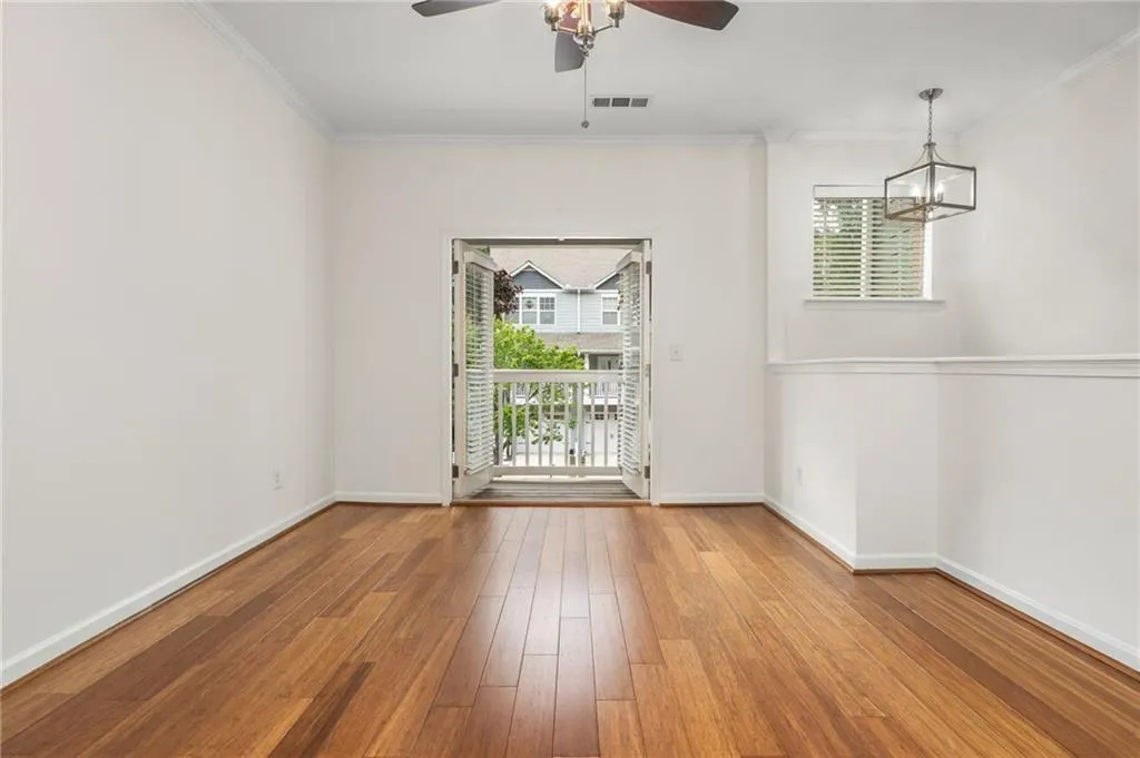 1100 Liberty Parkway Nw Unit 403, Atlanta, Georgia 30318, 3 Bedrooms Bedrooms, ,3 BathroomsBathrooms,Residential,For Sale,1100 Liberty Parkway Nw Unit 403,7630465